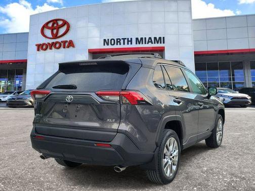 Magnetic Gray Metallic 2024 Toyota RAV4 XLE Premium
