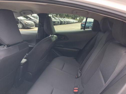 Wind Chill Pearl 2025 Toyota Prius LE
