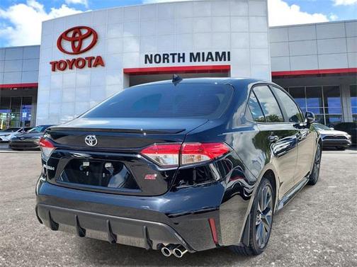 2025 Toyota Corolla SE