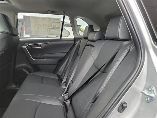 2025 Toyota RAV4 Hybrid XLE Premium