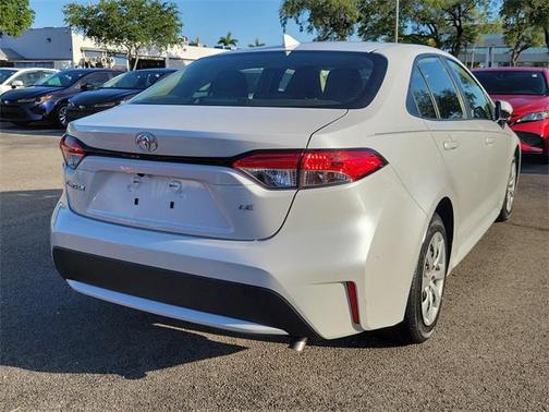 2022 Toyota Corolla LE