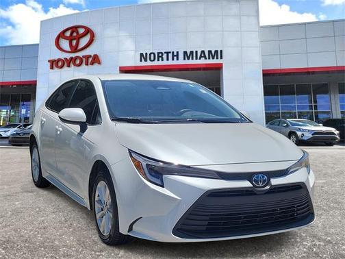 2024 Toyota Corolla Hybrid LE