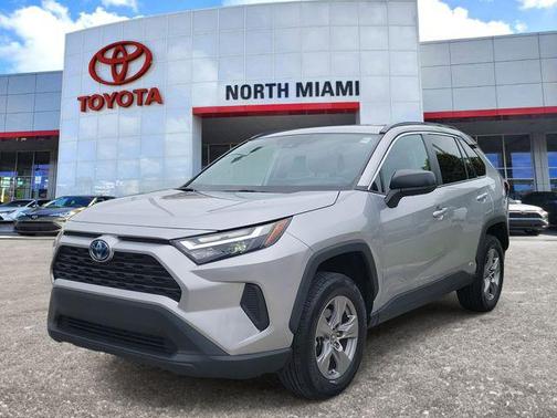 2024 Toyota RAV4 Hybrid LE
