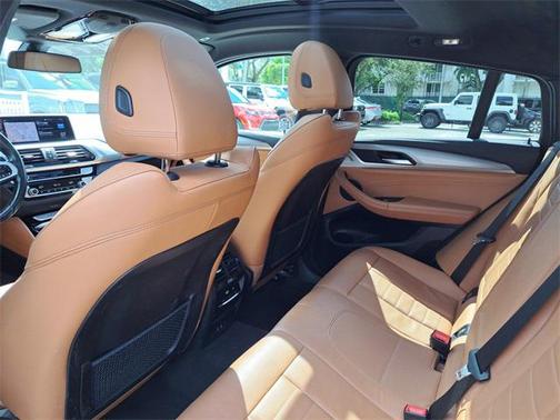 2021 BMW X4 xDrive30i