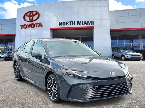 2025 Toyota Camry XLE