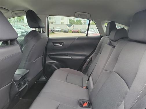 2023 Toyota Venza LE