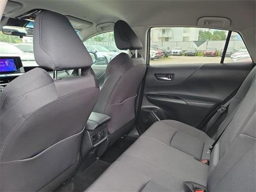 2023 Toyota Venza LE