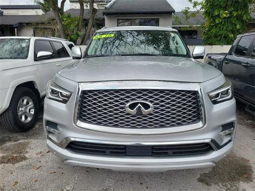 2019 INFINITI QX80 Luxe