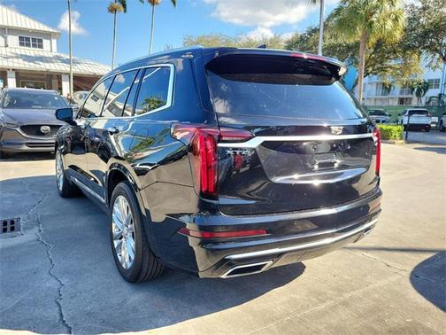 2020 Cadillac XT6 Premium Luxury FWD
