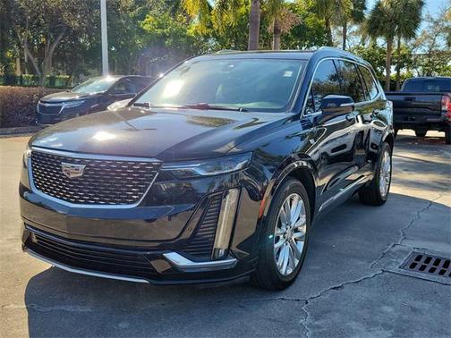 2020 Cadillac XT6 Premium Luxury FWD