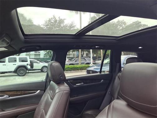 2020 Cadillac XT6 Premium Luxury FWD