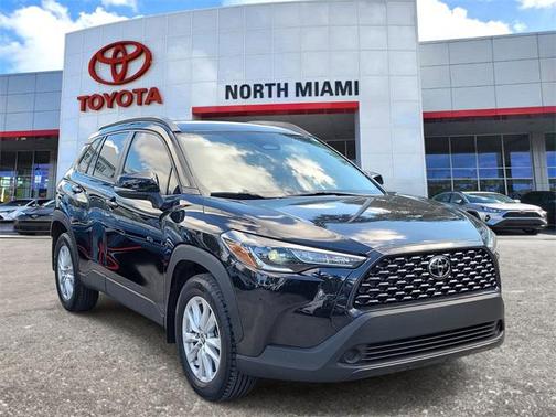 2024 Toyota Corolla Cross LE