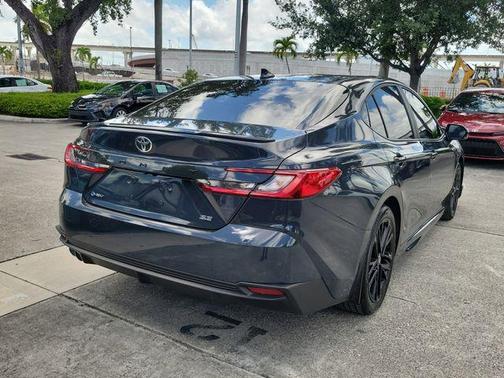 Underground 2025 Toyota Camry SE