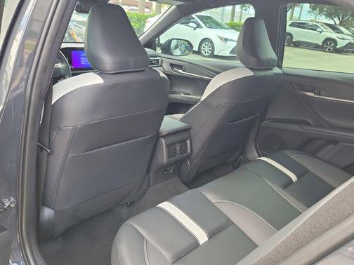 Underground 2025 Toyota Camry SE