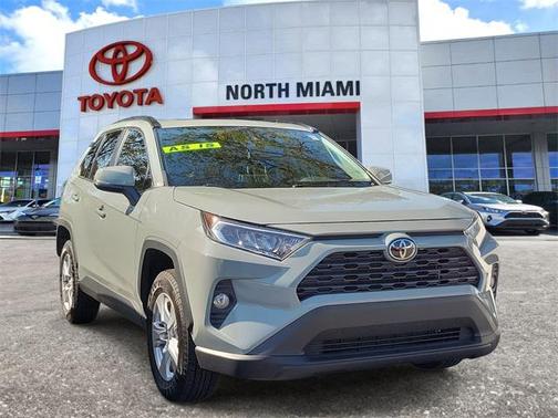 2021 Toyota RAV4 XLE