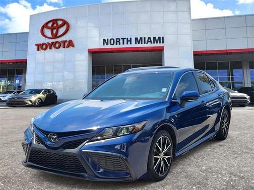 2024 Toyota Camry SE