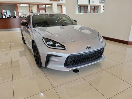 2025 Toyota GR86 Premium