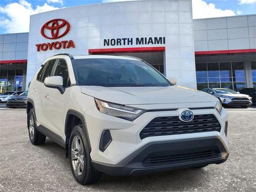 2024 Toyota RAV4 Hybrid XLE
