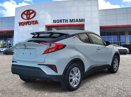 2020 Toyota C-HR LE