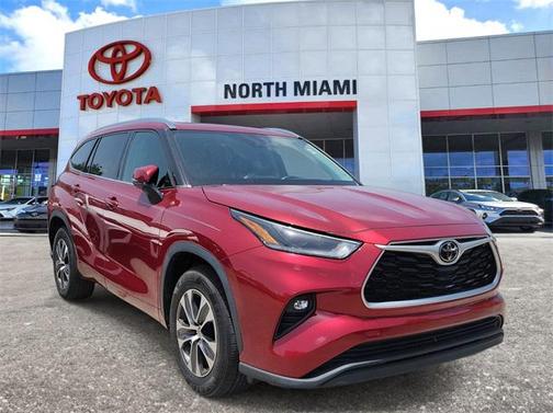 2021 Toyota Highlander XLE