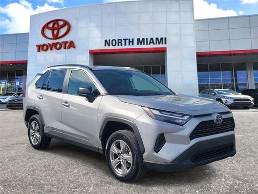 2024 Toyota RAV4 Hybrid LE
