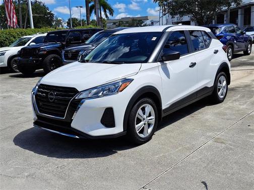2024 Nissan Kicks S