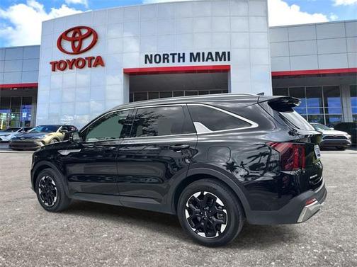 2024 Kia Sorento S