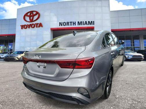Steel Gray 2024 Kia Forte LXS