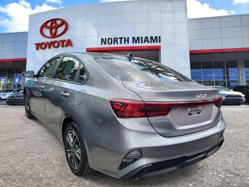 Steel Gray 2024 Kia Forte LXS
