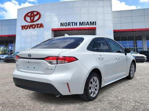 2024 Toyota Corolla Hybrid LE