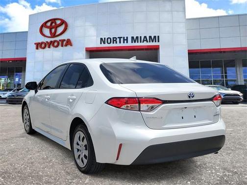 2024 Toyota Corolla Hybrid LE