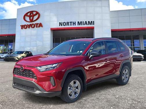 2025 Toyota RAV4 Hybrid LE