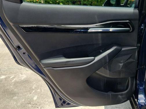 Dark Ocean Blue 2024 Kia Seltos EX