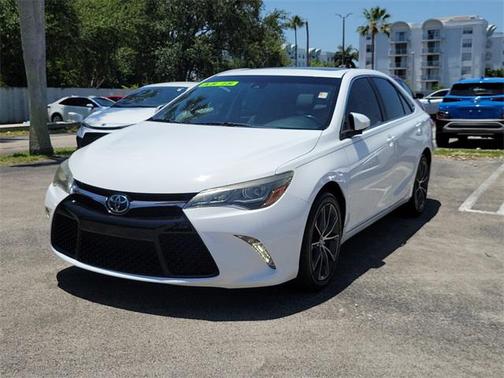 2015 Toyota Camry XSE