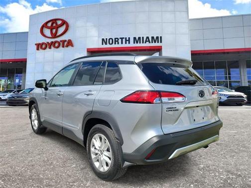 2022 Toyota Corolla Cross LE