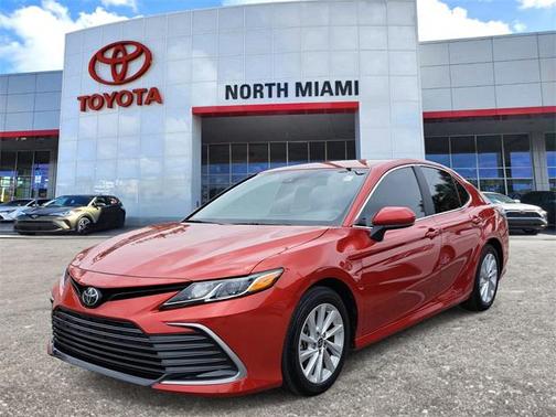 2024 Toyota Camry LE