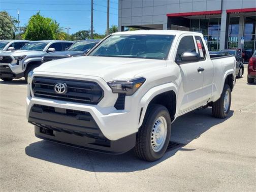 2025 Toyota Tacoma SR