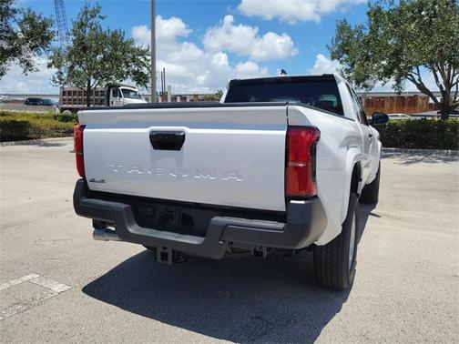 2025 Toyota Tacoma SR