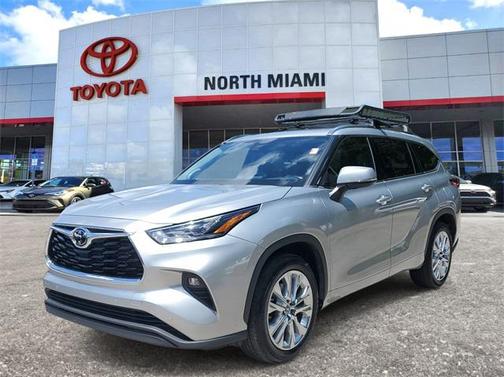2022 Toyota Highlander Limited