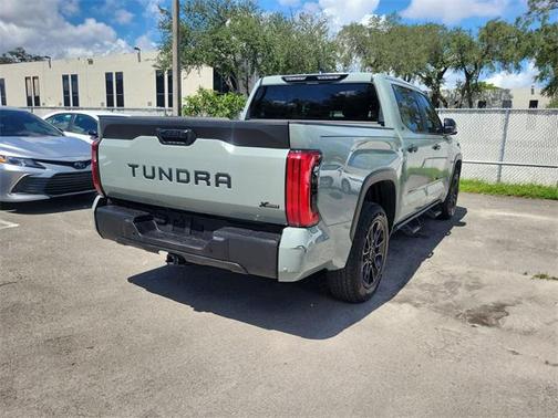 2024 Toyota Tundra SR5