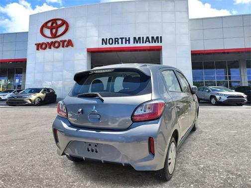 2022 Mitsubishi Mirage ES