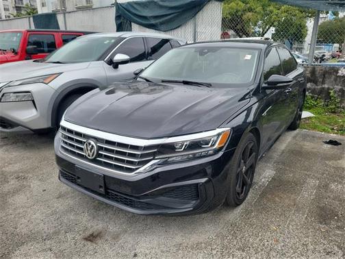 2020 Volkswagen Passat 2.0T R-Line