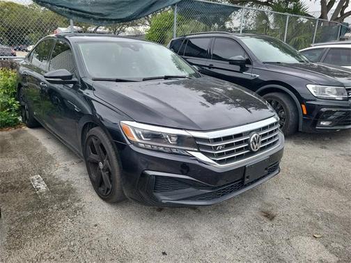 2020 Volkswagen Passat 2.0T R-Line