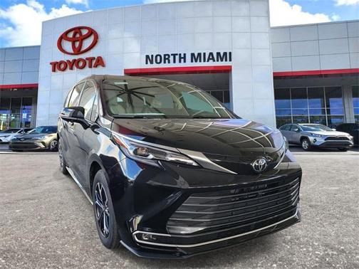 2026 Toyota Sienna Platinum