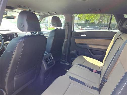 2021 Volkswagen Atlas Cross Sport 3.6L V6 SE w/Technology