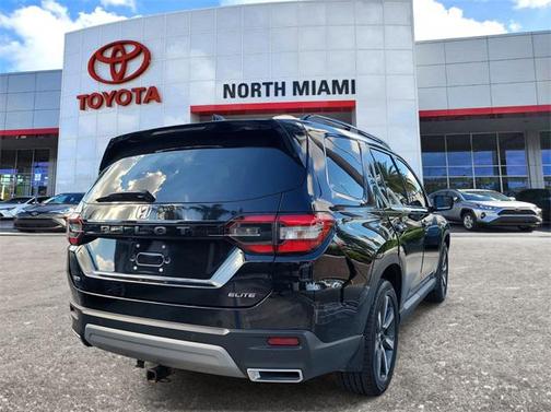2024 Honda Pilot Elite