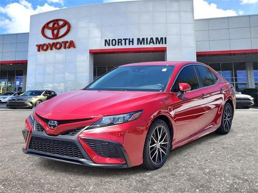 2023 Toyota Camry SE
