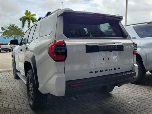 2025 Toyota 4Runner SR5