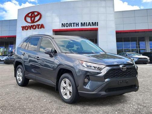 2021 Toyota RAV4 XLE