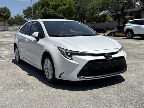 2024 Toyota Corolla Hybrid LE